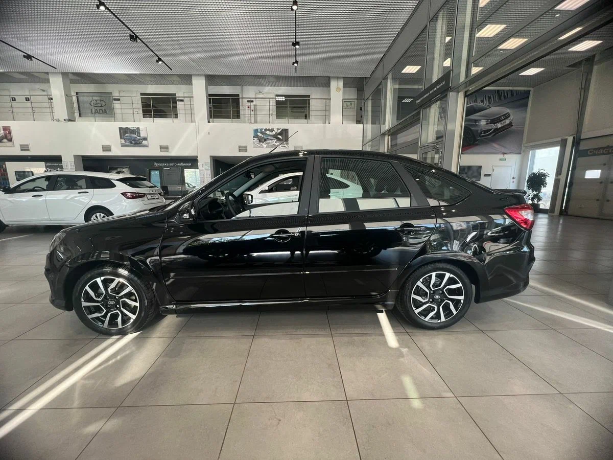 Lada Granta Sportline Лифтбек в ваш город - фото №2